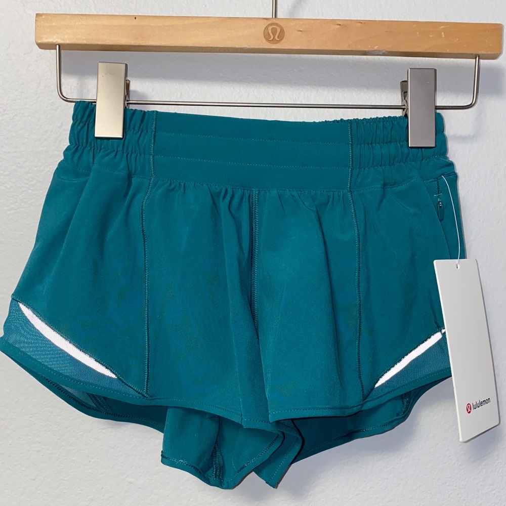 🍋 Lululemon Hotty Hot Shorts Teal Lagoon New 2